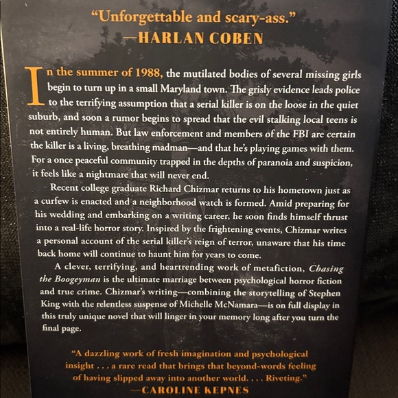 Chasing the Boogeyman Book by Richard Chizmar - Picture 4 of 4